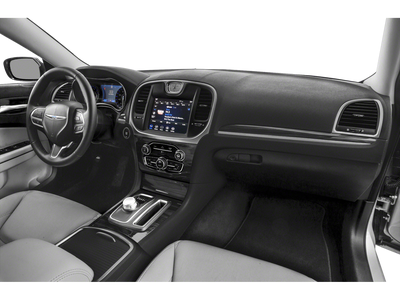 2021 Chrysler 300 Touring L