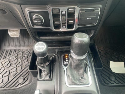 2023 Jeep Wrangler Sport Altitude
