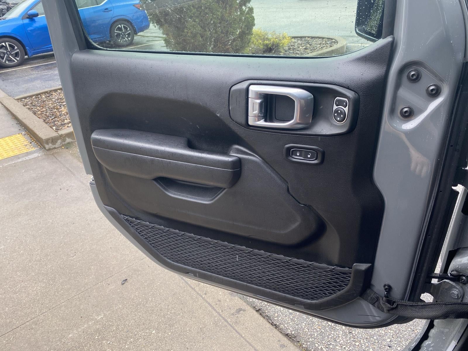 2023 Jeep Wrangler Sport Altitude