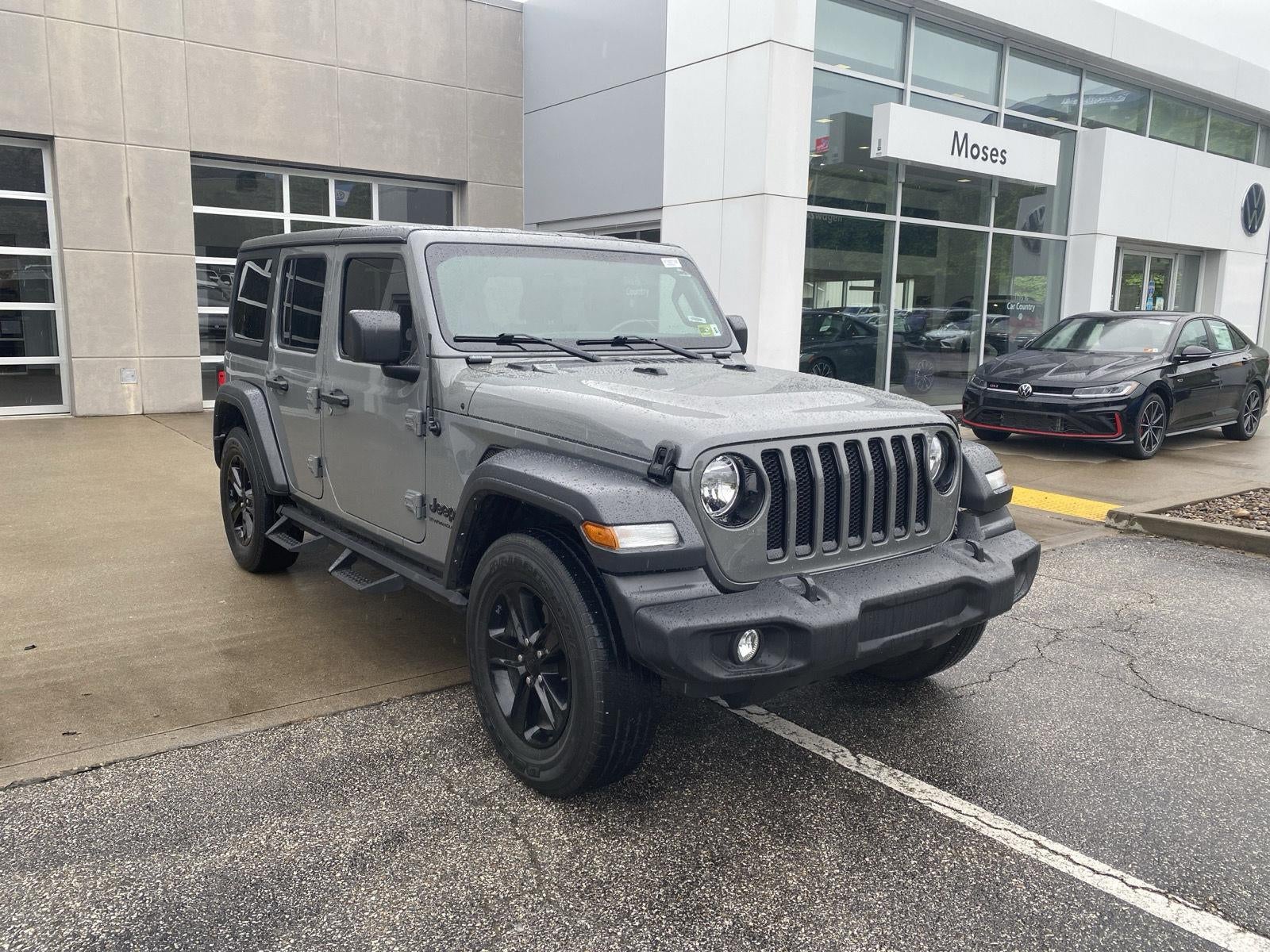 2023 Jeep Wrangler Sport Altitude