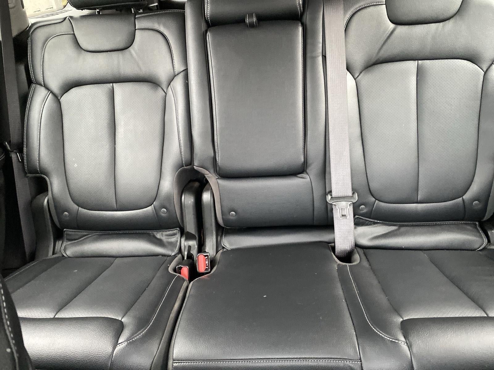 2022 Jeep Grand Cherokee L Laredo