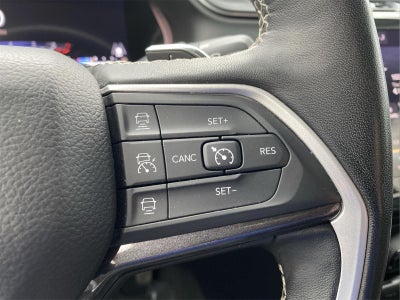 2022 Jeep Grand Cherokee L Laredo