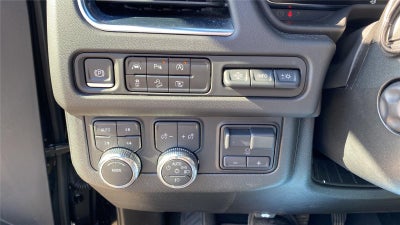 2024 GMC Yukon XL AT4