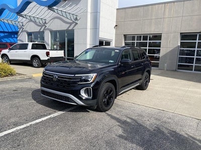 2025 Volkswagen Atlas 2.0T Peak Edition