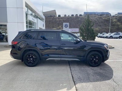 2025 Volkswagen Atlas 2.0T Peak Edition