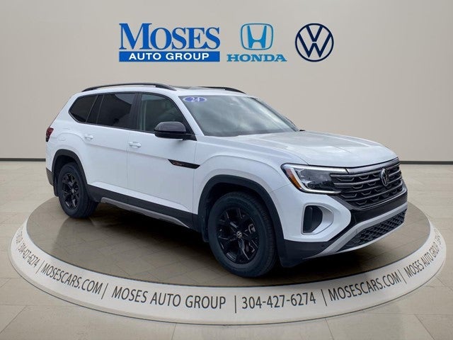 2024 Volkswagen Atlas 2.0T Peak Edition SEL