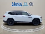 2024 Volkswagen Atlas 2.0T Peak Edition SEL