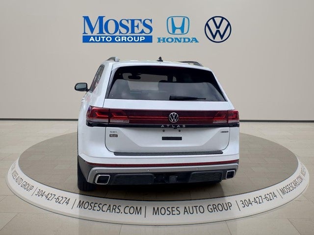 2024 Volkswagen Atlas 2.0T Peak Edition SEL