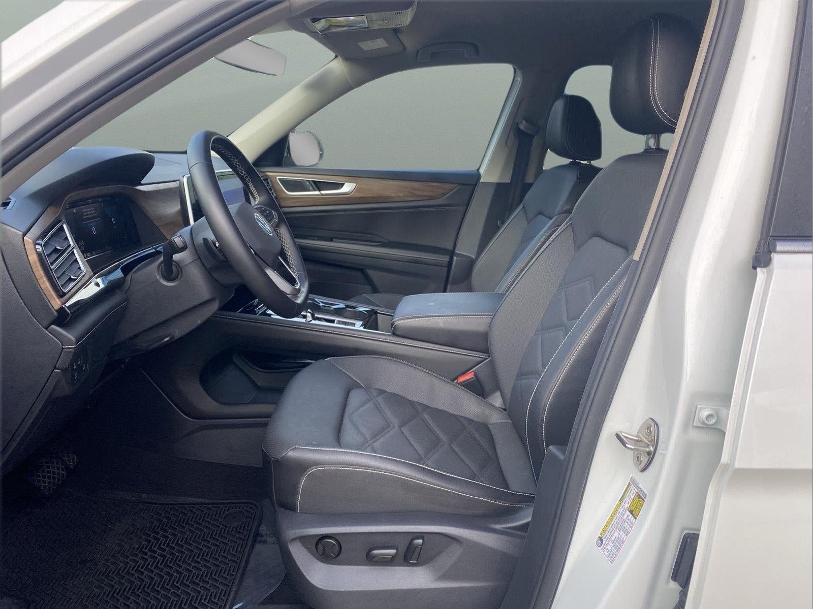 2026 Volkswagen Atlas SE w/Tech - Photo 13