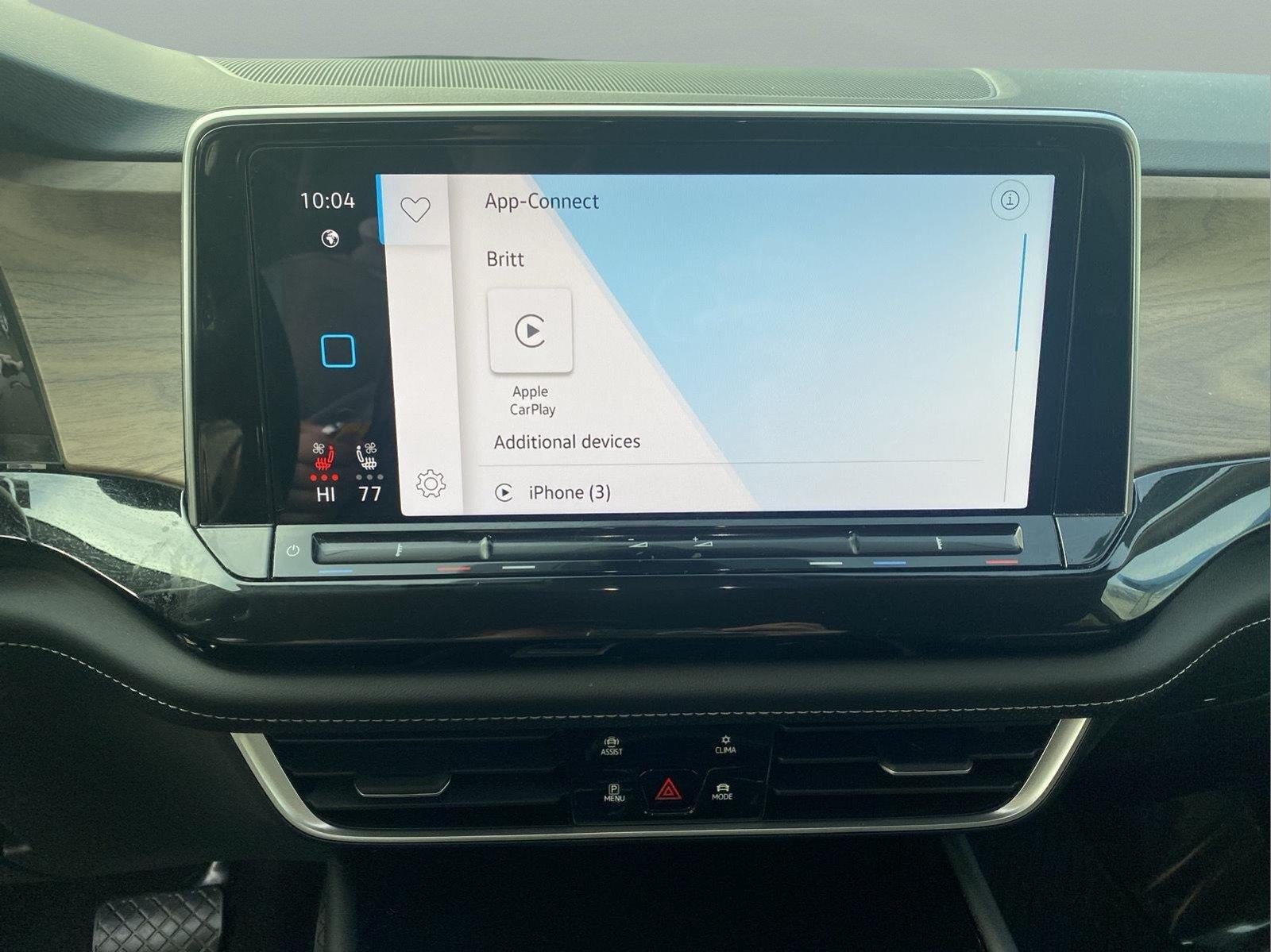 2026 Volkswagen Atlas SE w/Tech - Photo 19