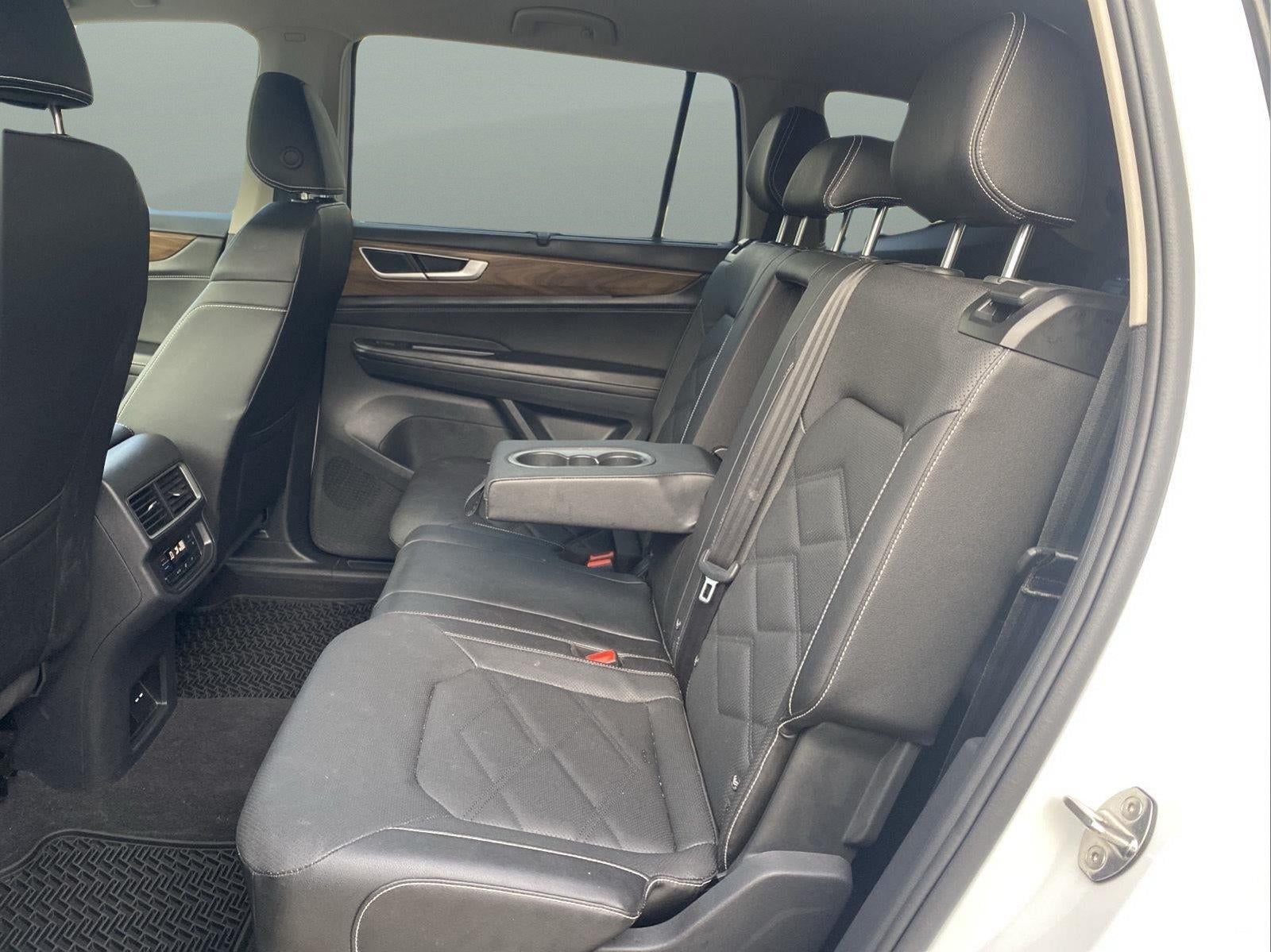 2026 Volkswagen Atlas SE w/Tech - Photo 9