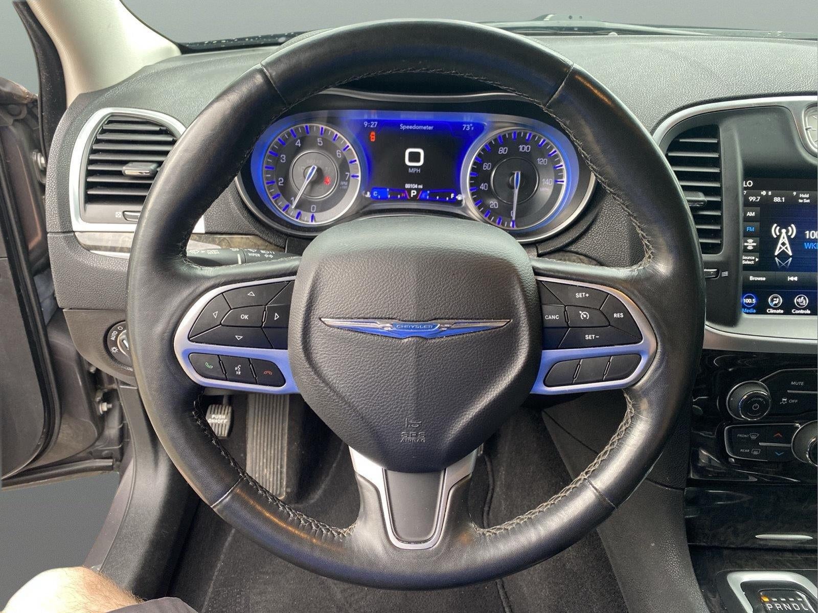 2021 Chrysler 300 Touring L