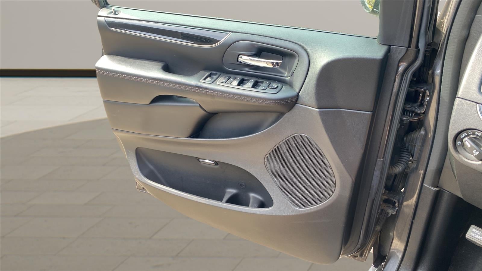 2020 Dodge Grand Caravan SE Plus