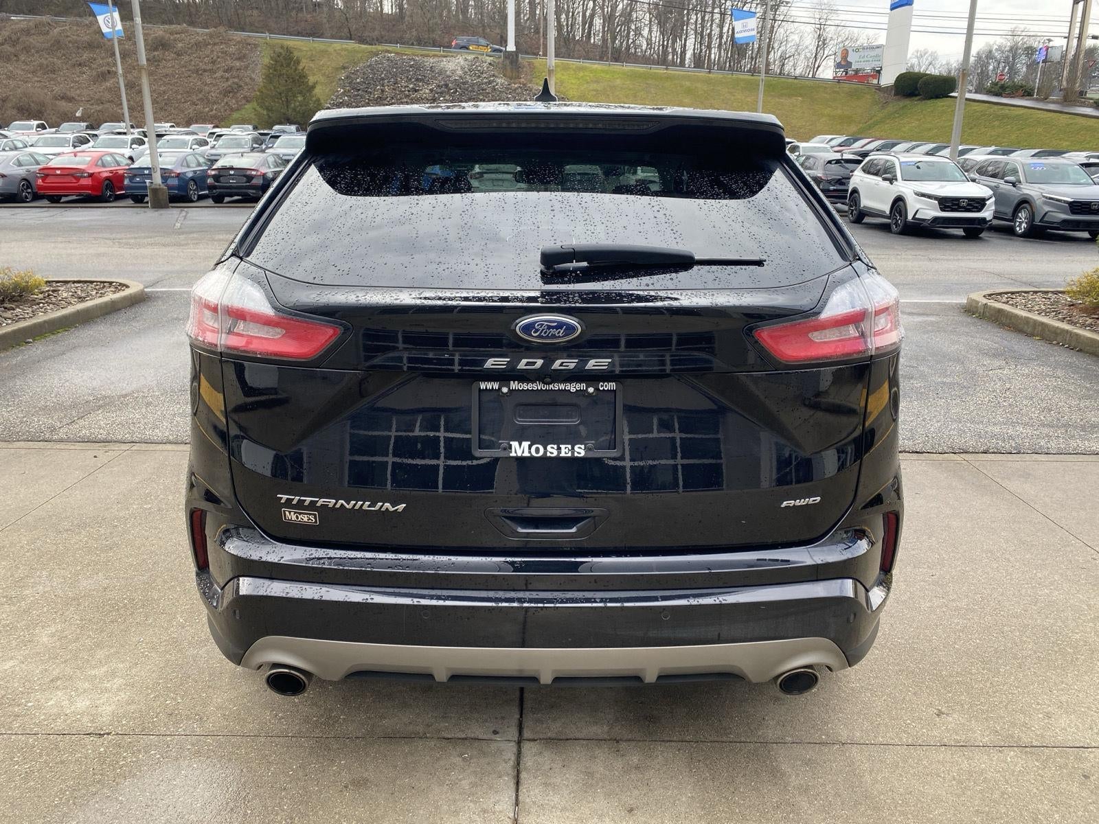 2022 Ford Edge Titanium
