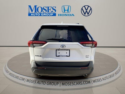 2021 Toyota RAV4 XLE