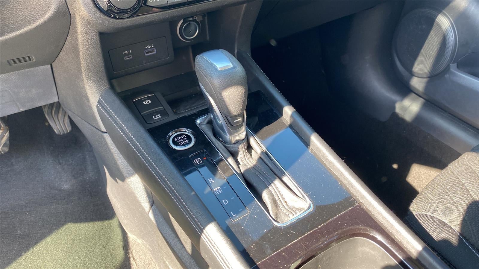 2022 Nissan Kicks SV