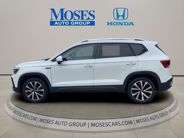 2023 Volkswagen Taos SE