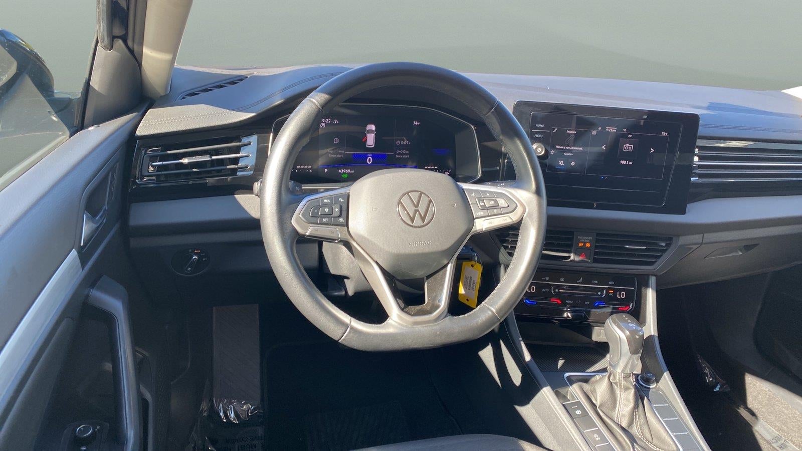 2025 Volkswagen JETTA SEDAN