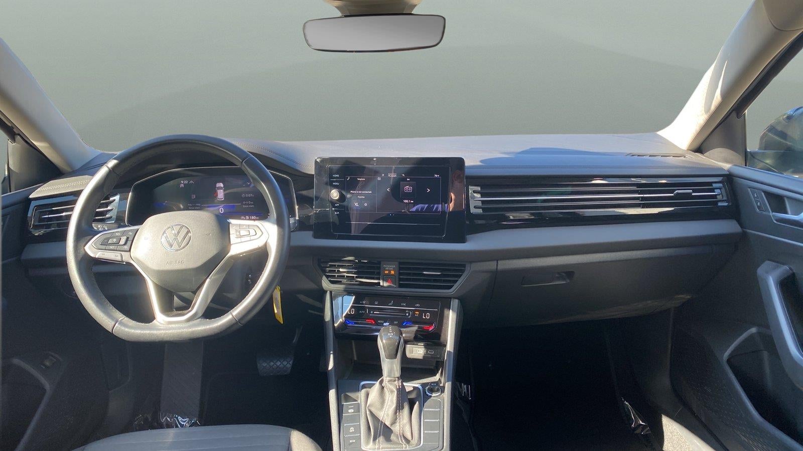 2025 Volkswagen JETTA SEDAN