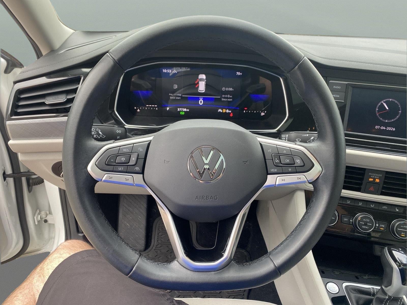 2023 Volkswagen Jetta SE