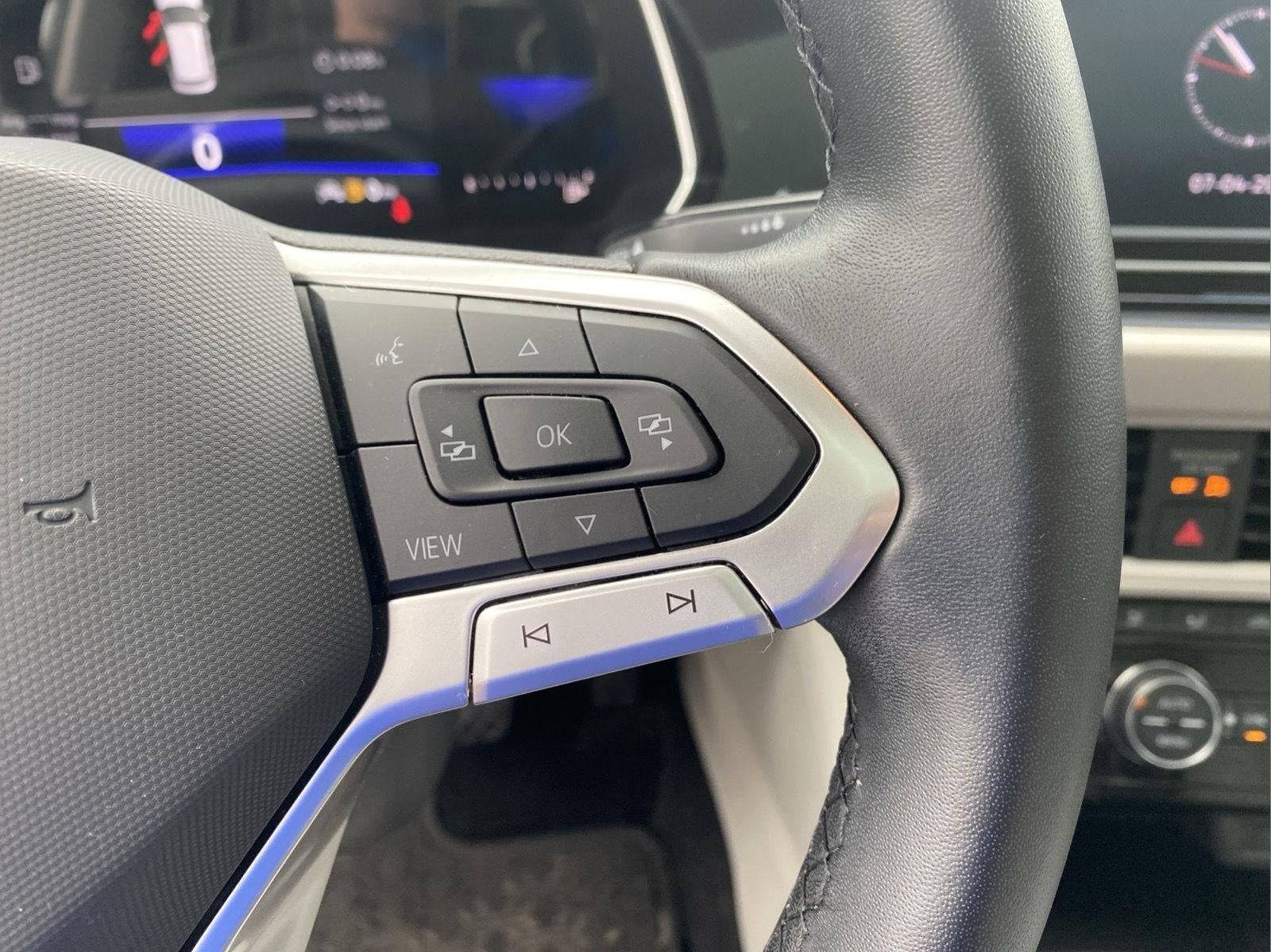 2023 Volkswagen Jetta SE