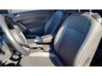 2018 Volkswagen Beetle S