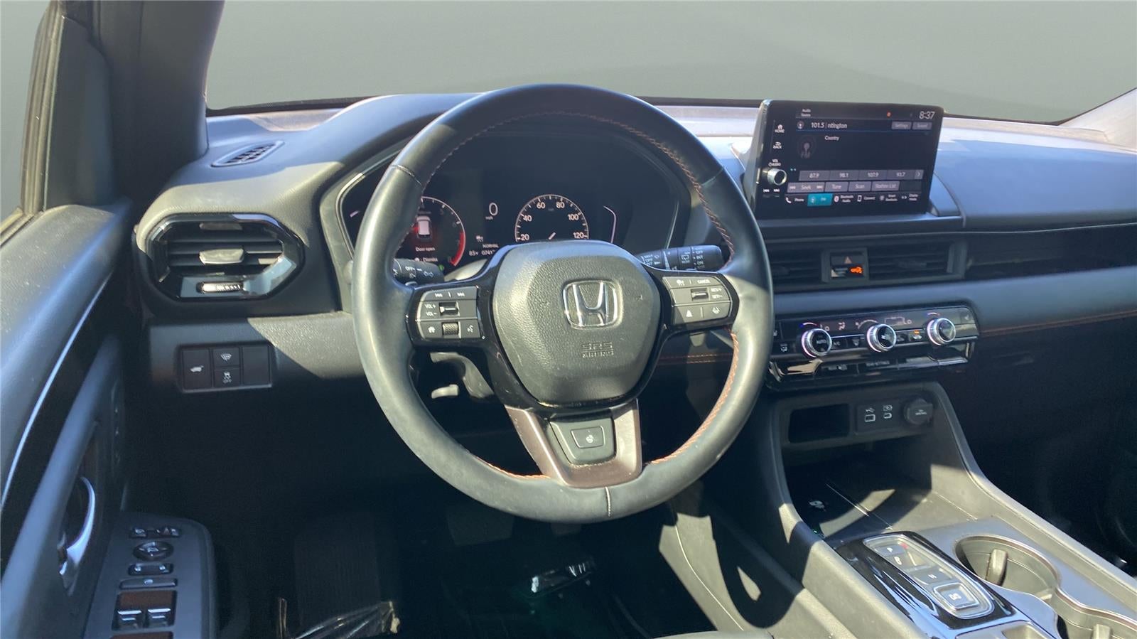 2023 Honda Pilot TrailSport