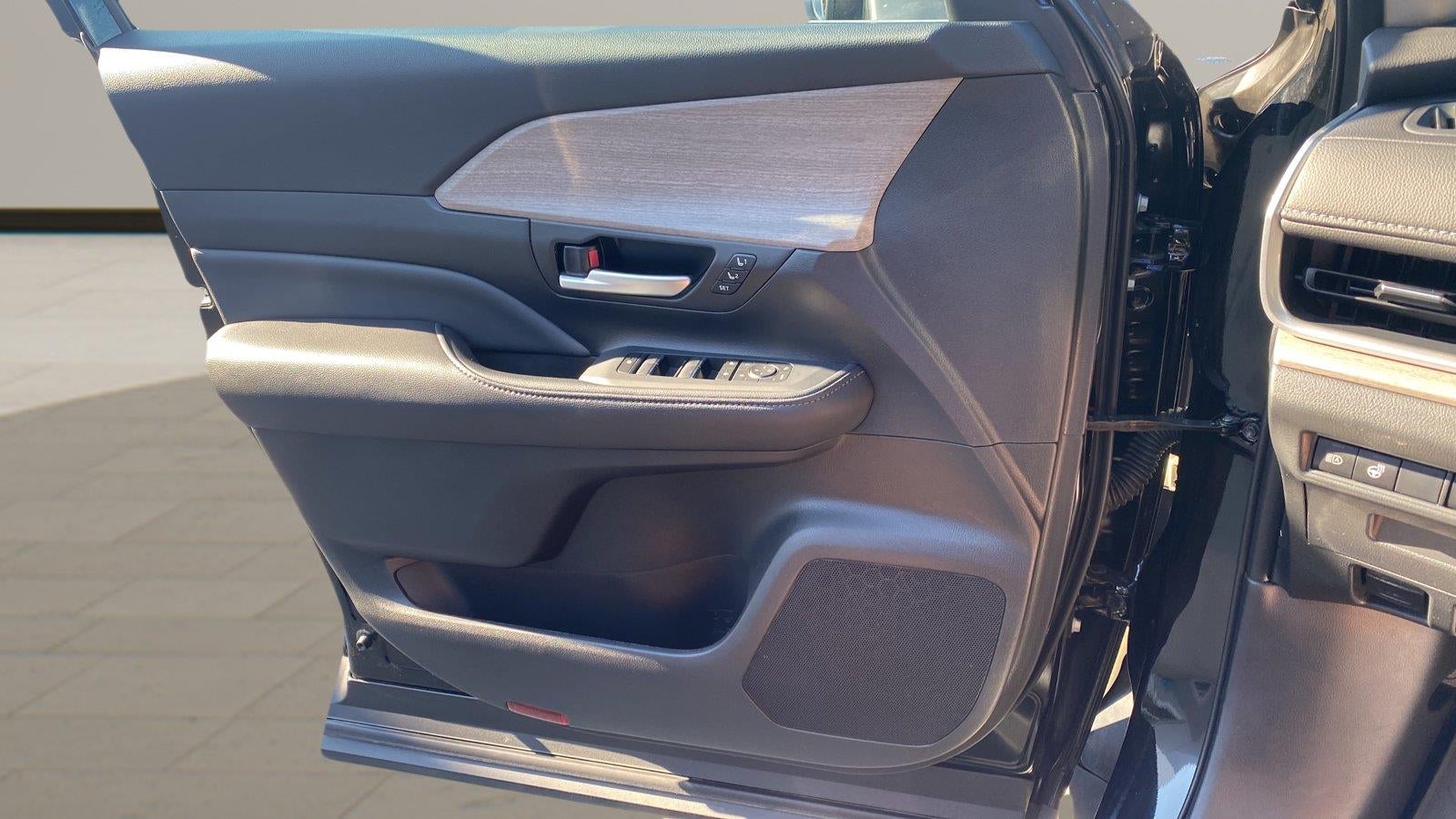 2025 Toyota Grand Highlander Platinum