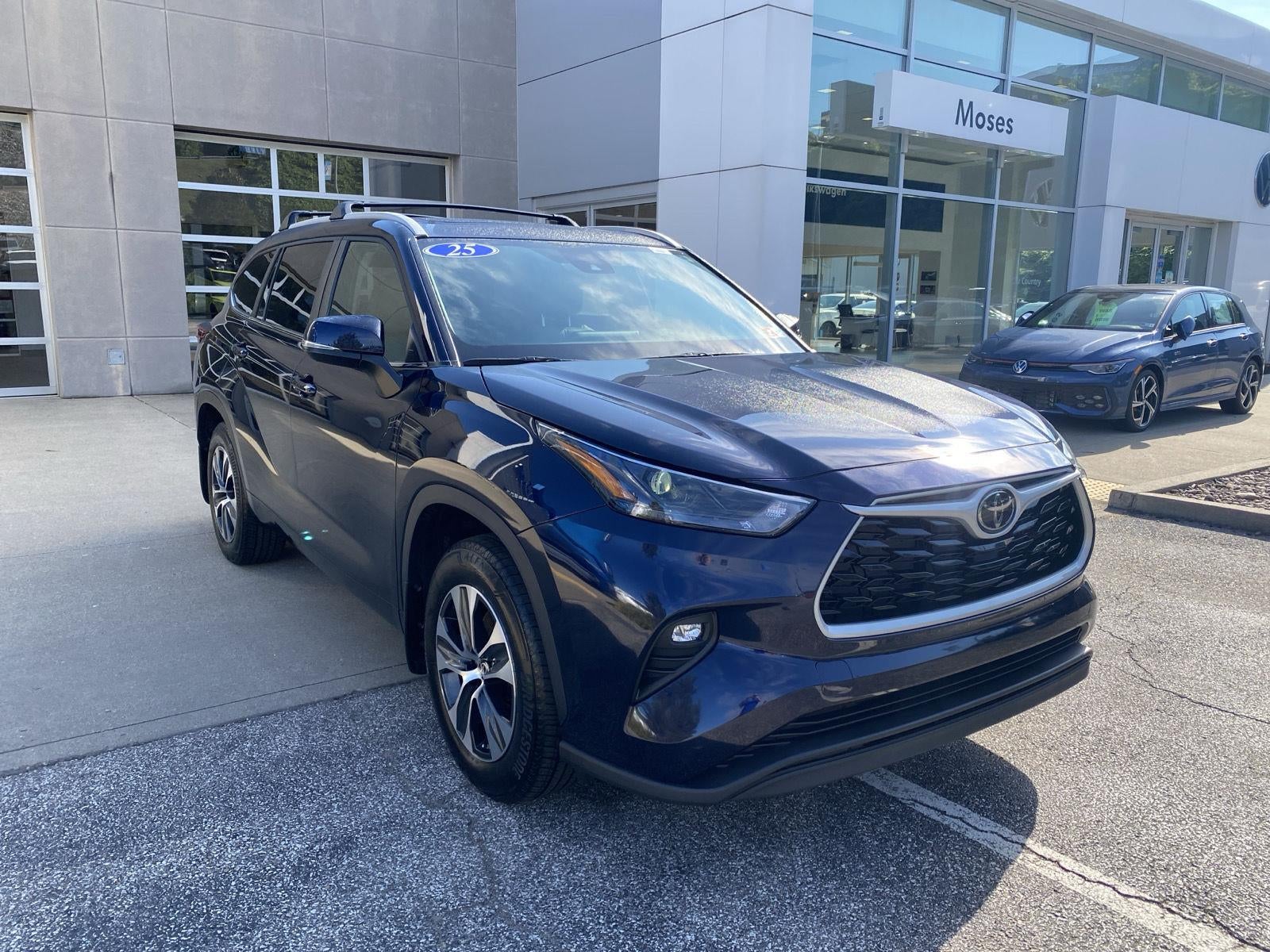 2025 Toyota Highlander XLE