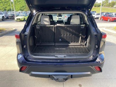 2025 Toyota Highlander XLE