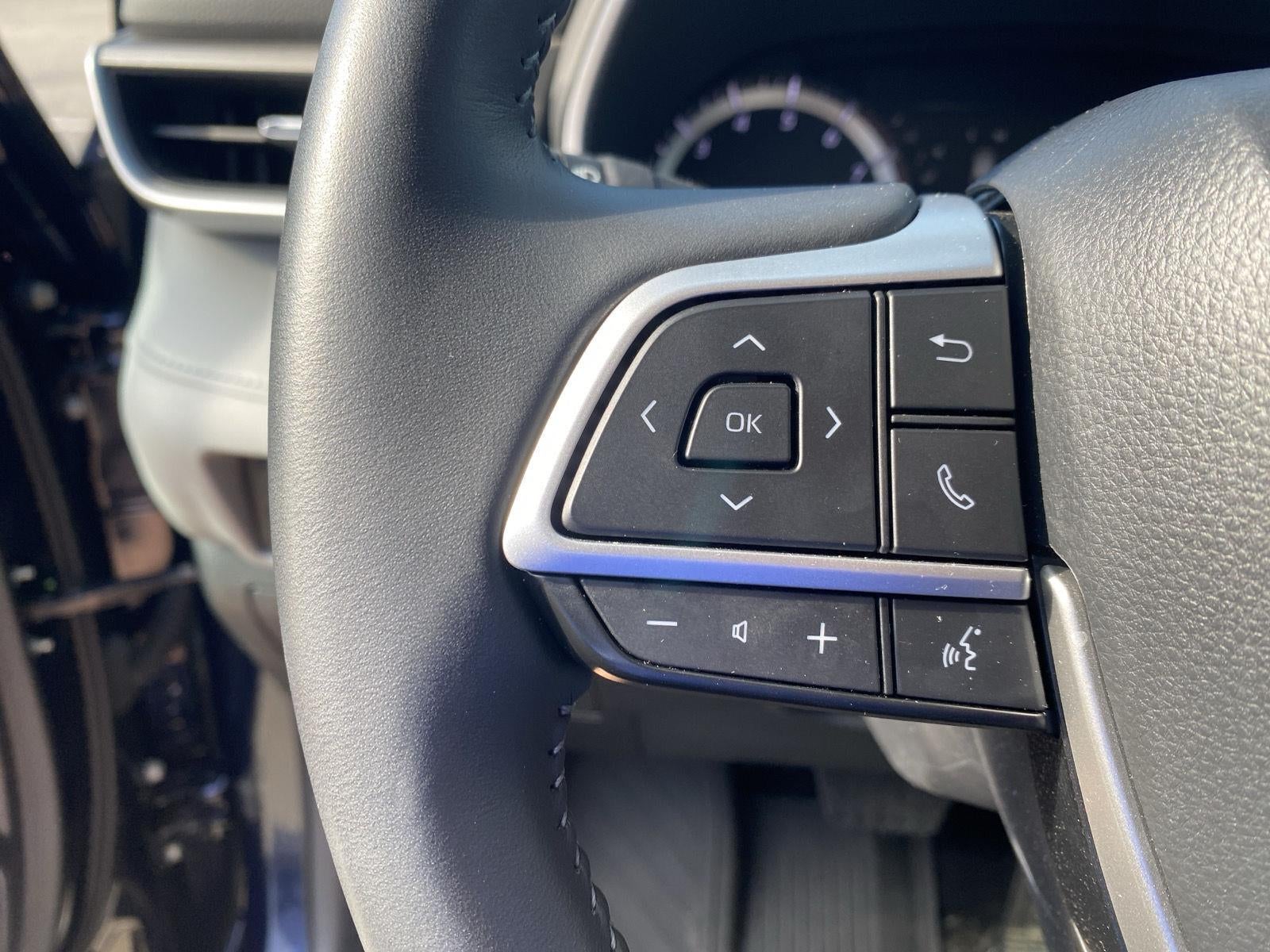 2025 Toyota Highlander XLE