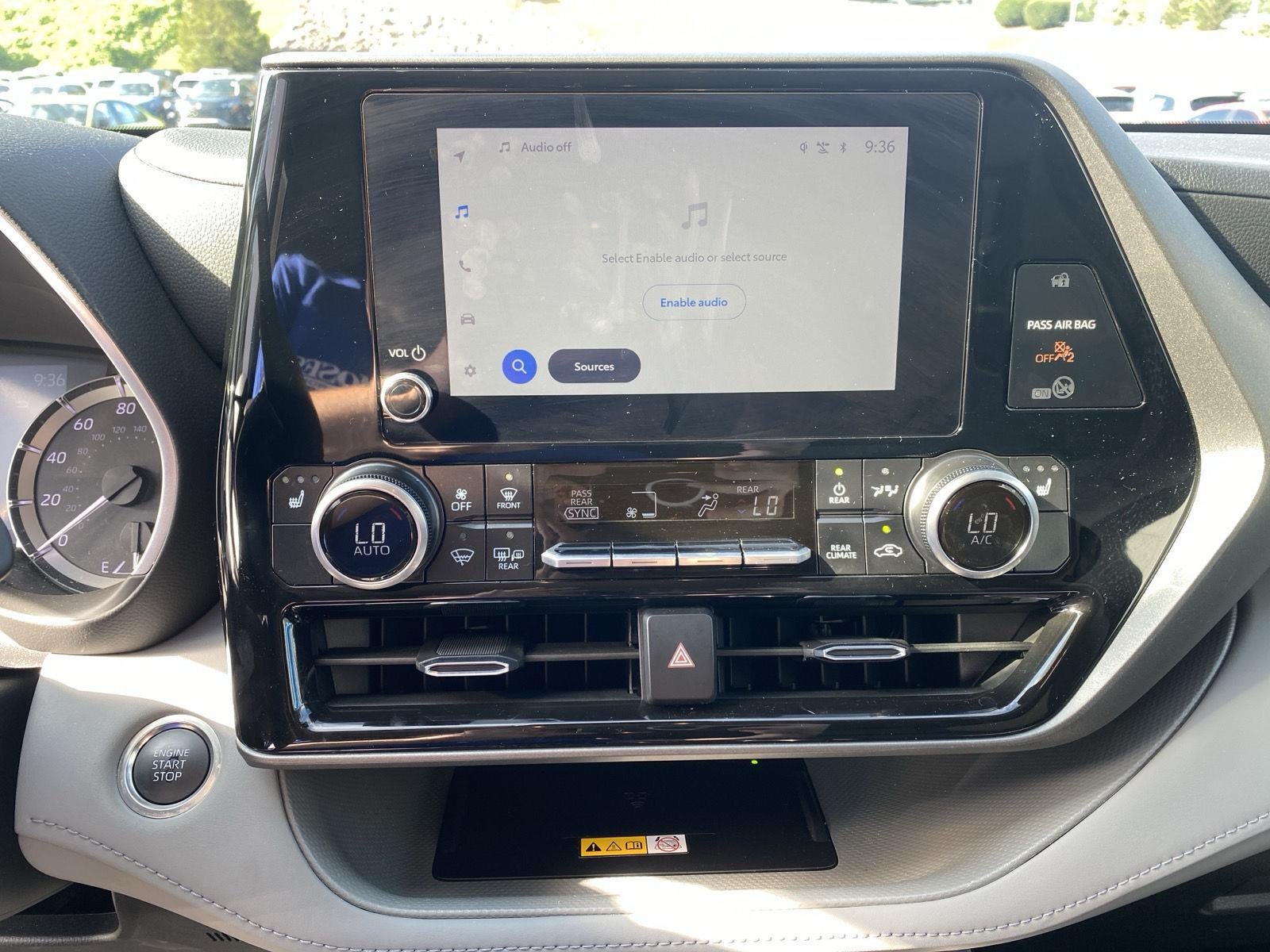 2025 Toyota Highlander XLE