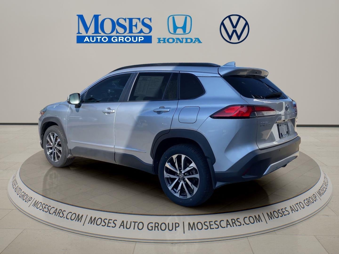 2024 Toyota Corolla Cross XLE