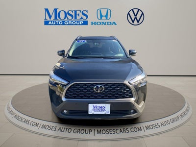 2025 Toyota Corolla Cross XLE
