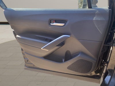 2025 Toyota Corolla Cross XLE