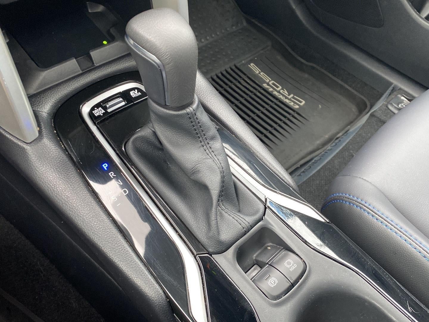 2024 Toyota Corolla Cross Hybrid XSE