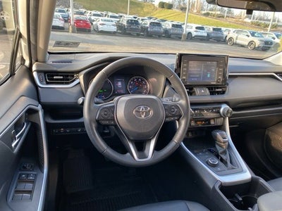 2022 Toyota RAV4 Hybrid XLE Premium