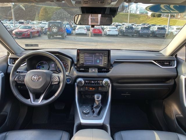 2022 Toyota RAV4 Hybrid XLE Premium
